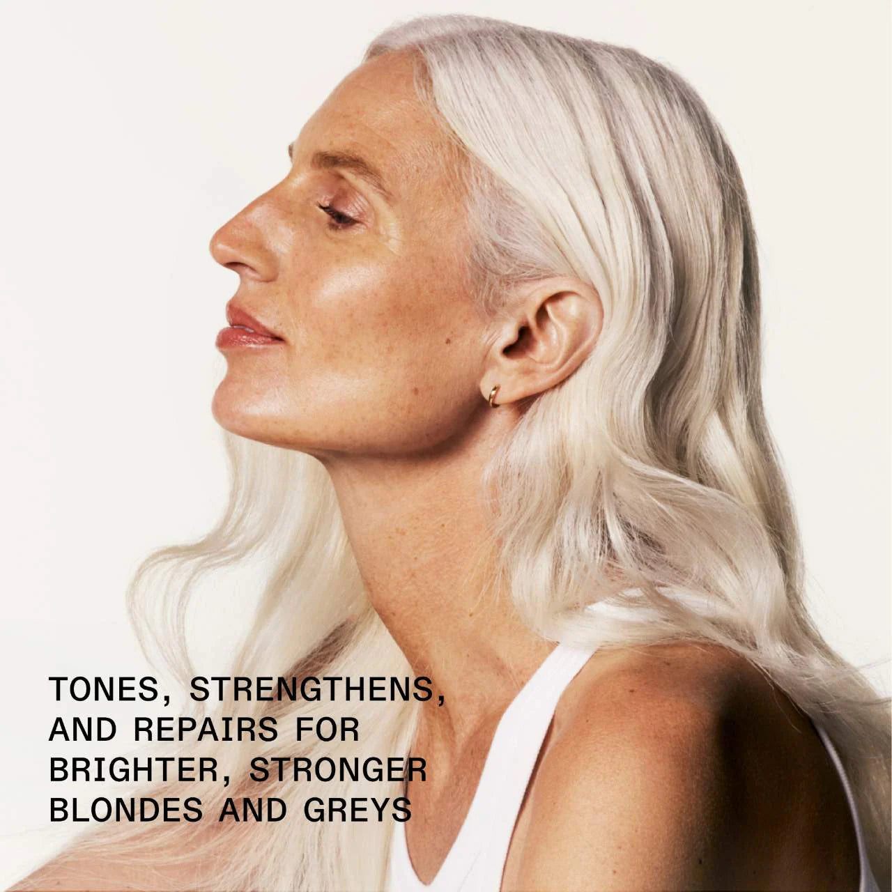 Olaplex No.4P Blonde Enhancer Toning Shampoo